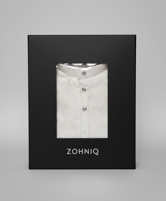 Men’s white kurta